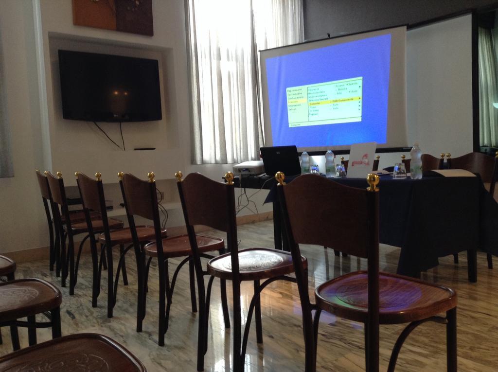 Hotel Grazia Eboli Ngoại thất bức ảnh