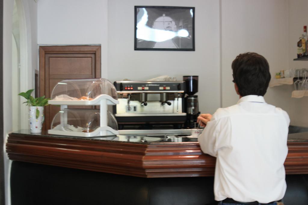 Hotel Grazia Eboli Ngoại thất bức ảnh